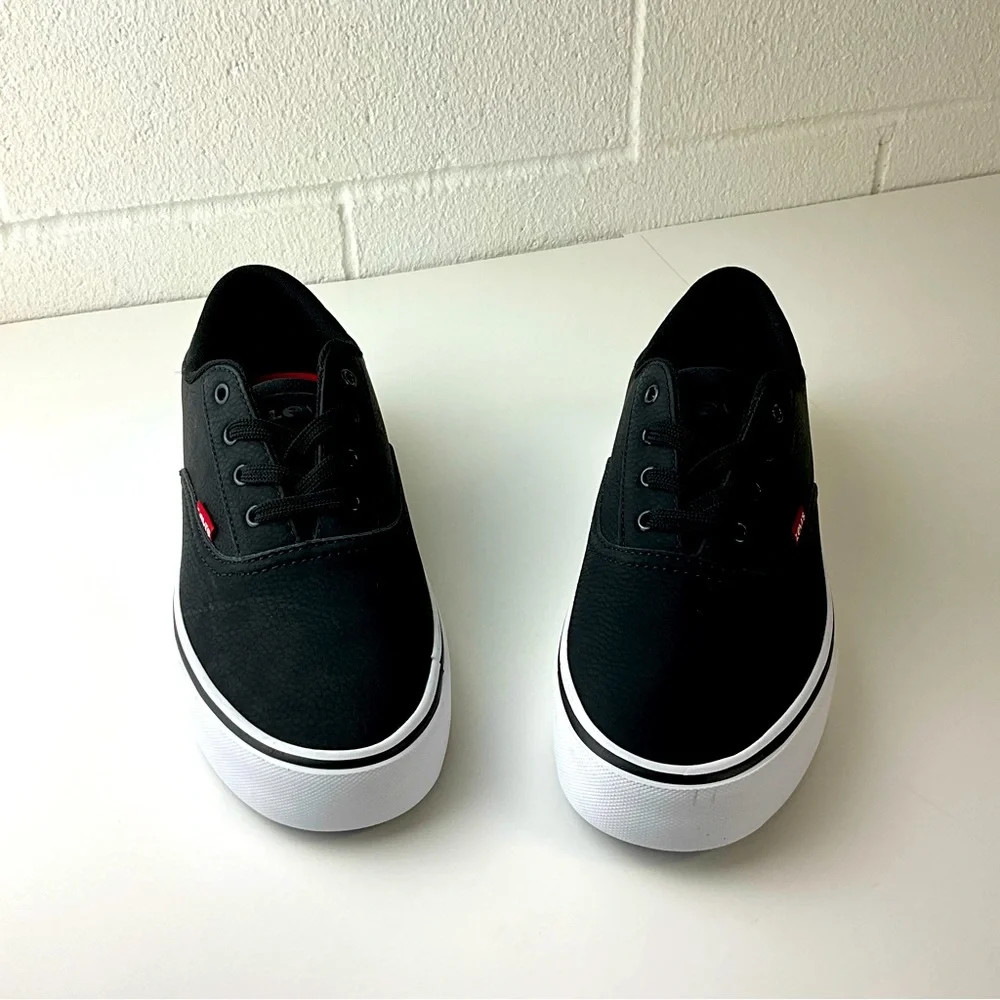 Levi’s Comfort‎ black Men’s Shoes Size 9